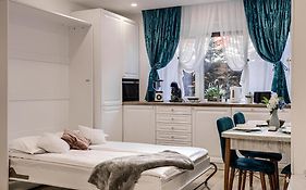 Sika Garden Apartment Arad